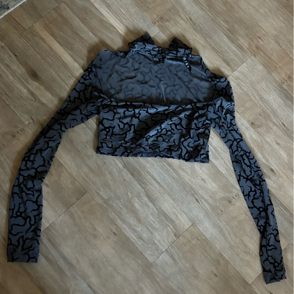 Motel Rocks Black Patterned set - image 2